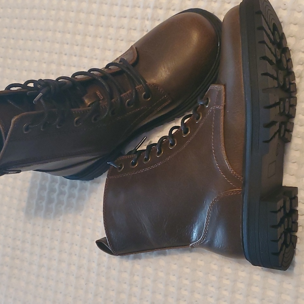 New SO Boots